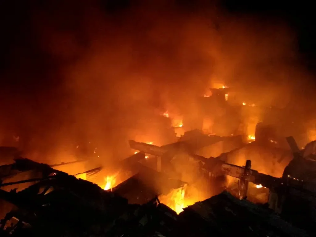 Idumota fire