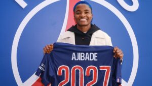 Ajibade PSG